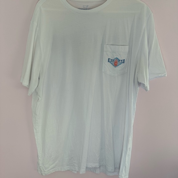 Vineyard Vines Short Sleeve Pocket T - Picture 3 of 3